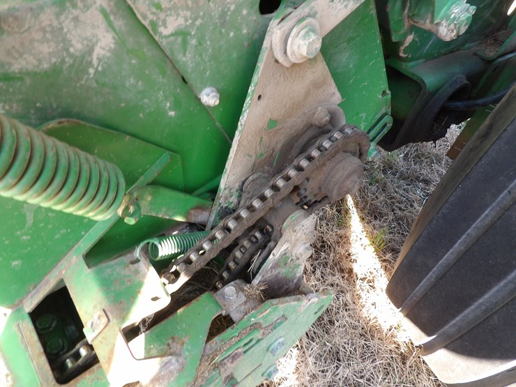 2017-john-deere-469-image-23