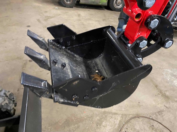 2025-future-ft13-mini-excavator-image-17