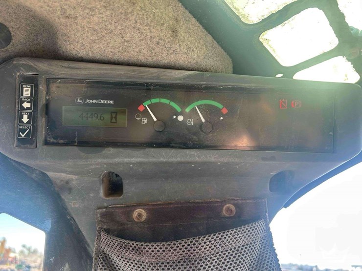 2018-deere-331g-image-19