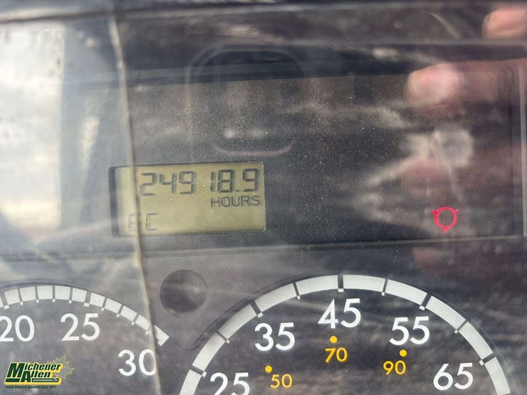 2007-sterling-lt9500-image-18