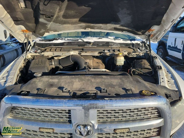 2014-dodge-2500-image-23