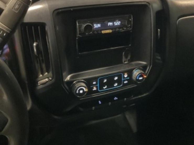 2017-chevrolet-silverado-1500-image-19