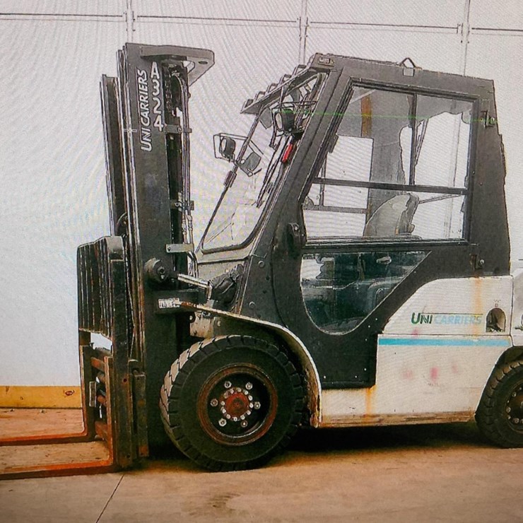(Inv.51044) 2018 Uni Carrier MD1F4F35U Forklift, 8,000 Lbs. Capacity, Diesel, 3 Stage Mast