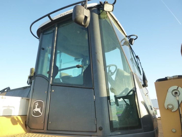 2005-deere-624j-image-24