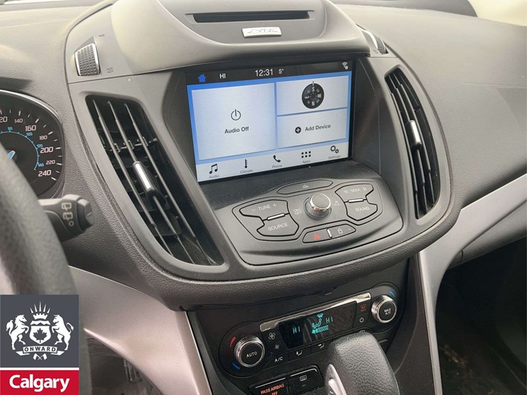 2016-ford-escape-se-image-21