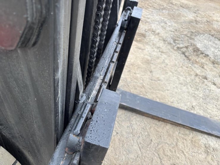 2004-toyota-7fgcu20-image-12