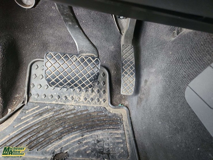 2008-volkswagen-touareg-image-24