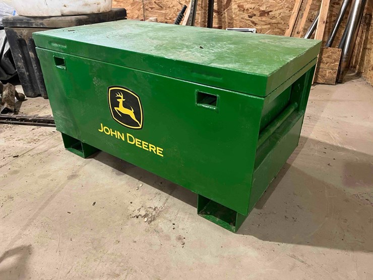 john-deere-tool-box-image-2