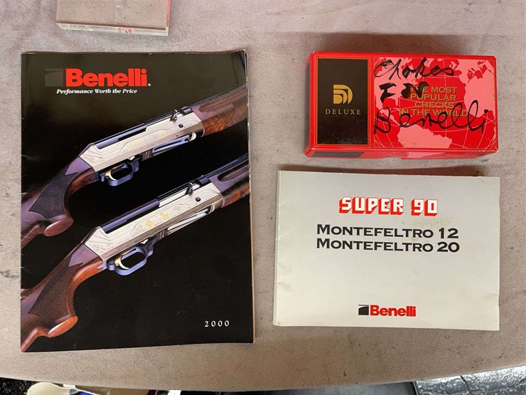 benelli-super-90-left-hand-montefeltro-12-gauge-semiauto-shotgun-image-2