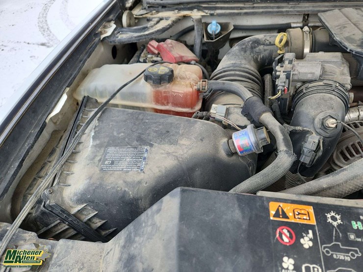 2012-gmc-sierra-3500hd-image-28