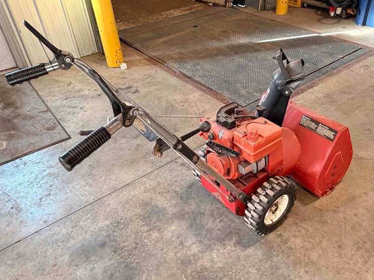 toro-521-snowblower-image-3