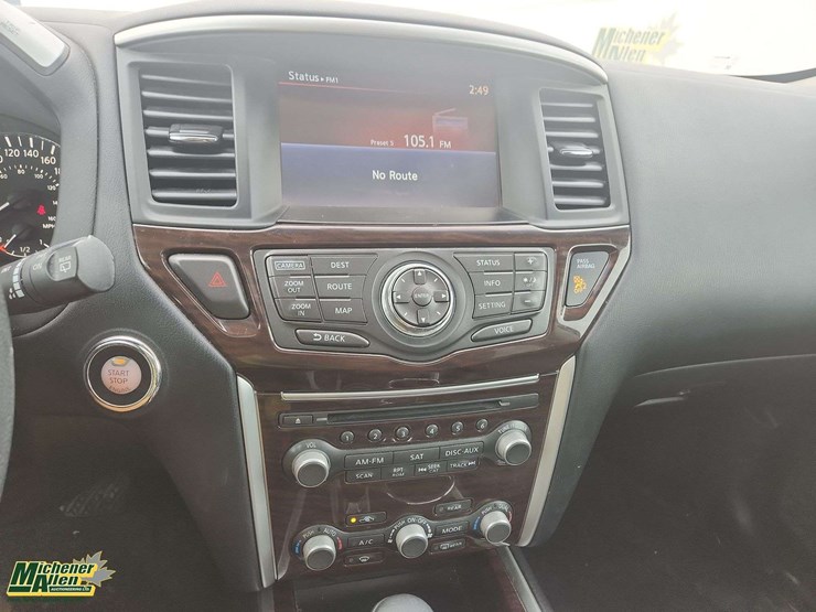 2015-nissan-pathfinder-image-26