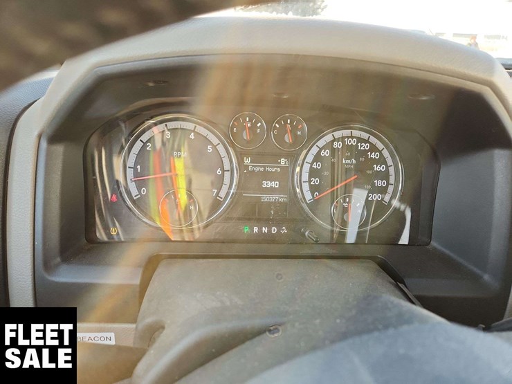 2012-dodge-1500-image-15