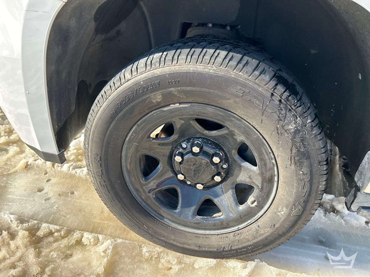 2020-chevrolet-tahoe-image-21