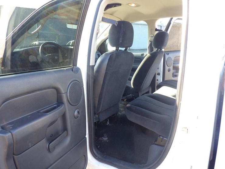 2005-dodge-ram-1500-image-7