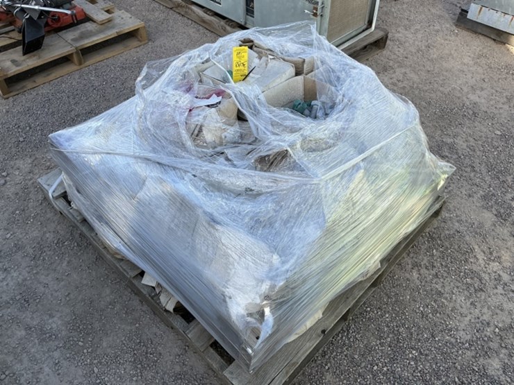 pallet-of-asst-nuts-bolts-&-hardware-image-2