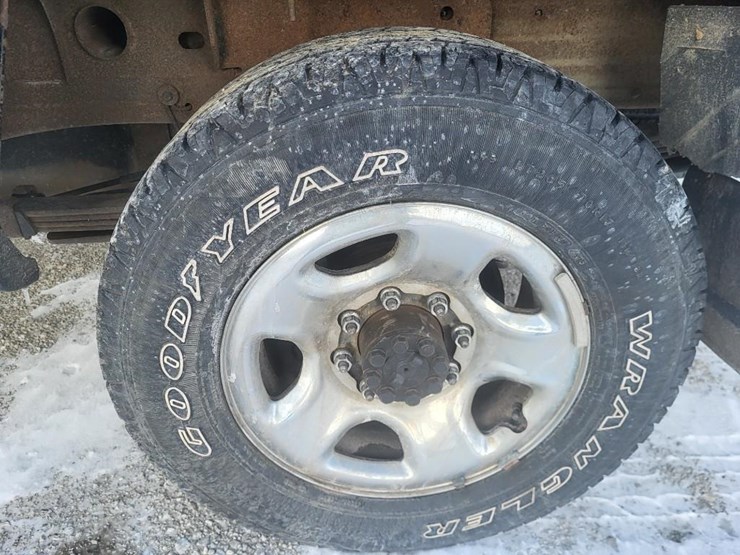 2004-chevrolet-2500hd-image-20