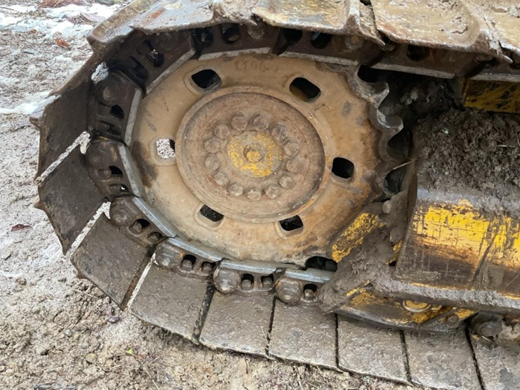 komatsu-d41e-6-image-6