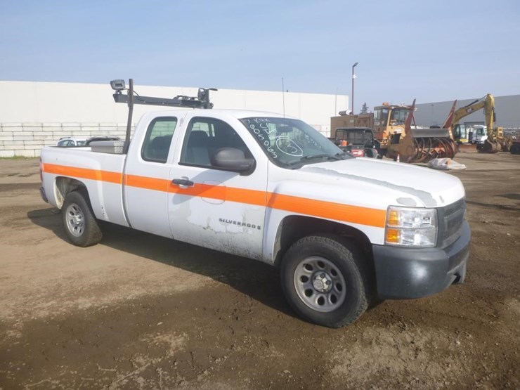 2008-chevrolet-1500-image-2