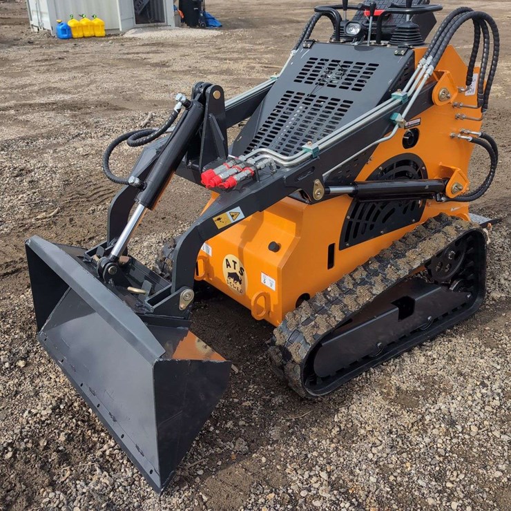 23 HP Mini Crawler ATS-T460