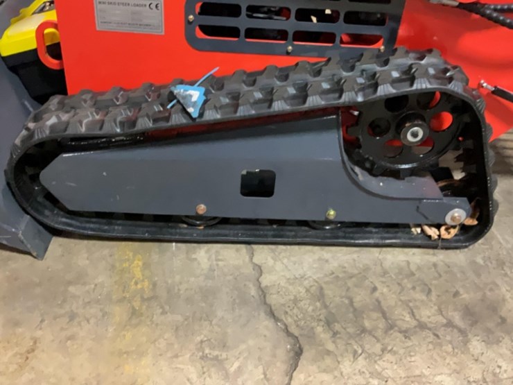 (inv.50097)-new-unused-zjg-zj-380-compact-track-loader,-27-hp-gas-engine,-aux,-hydraulics,-gp-bucket-image-12