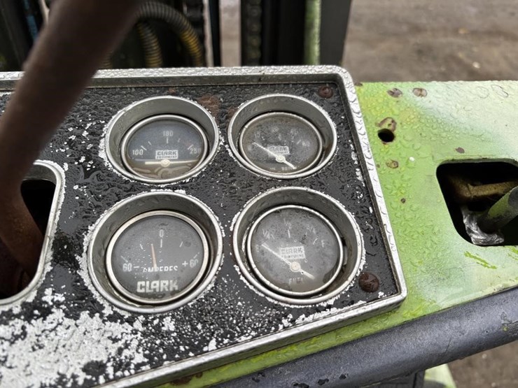 clark-c500-forklift-image-22