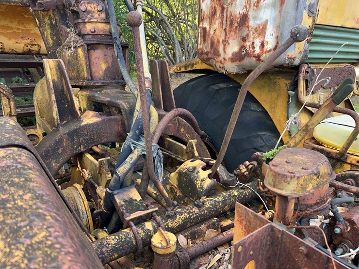 john-deere-840-image-67