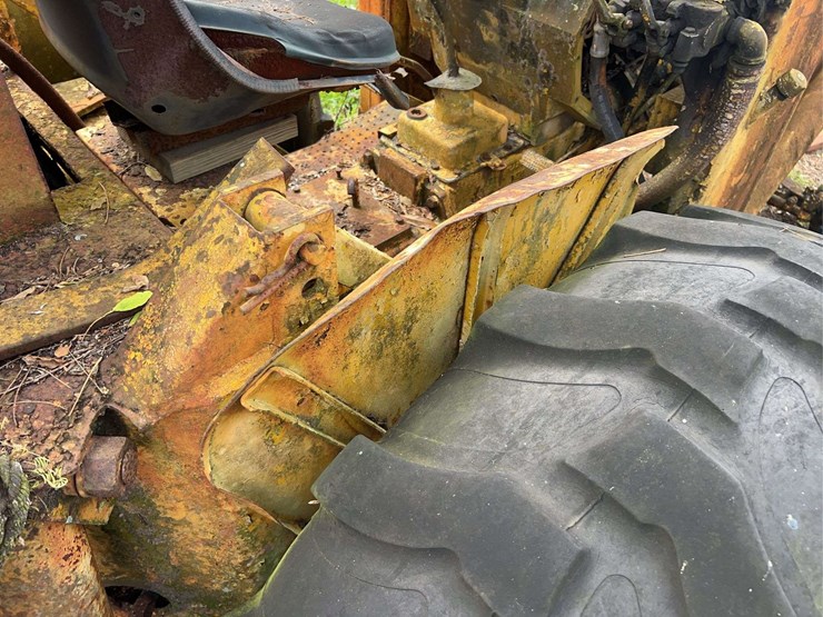 minneapolis-moline-diesel-backhoe-image-47