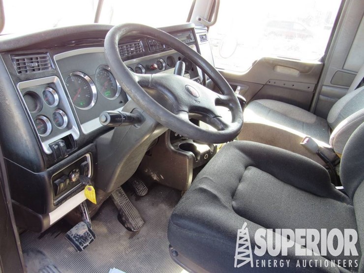2008-kenworth-t800-image-6