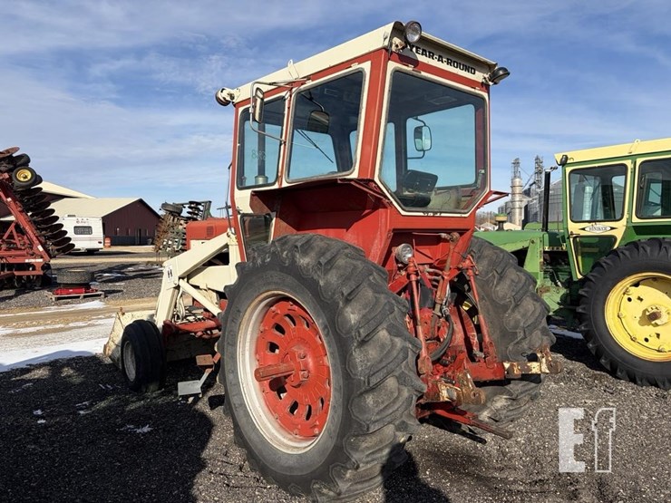 international-806-image-2