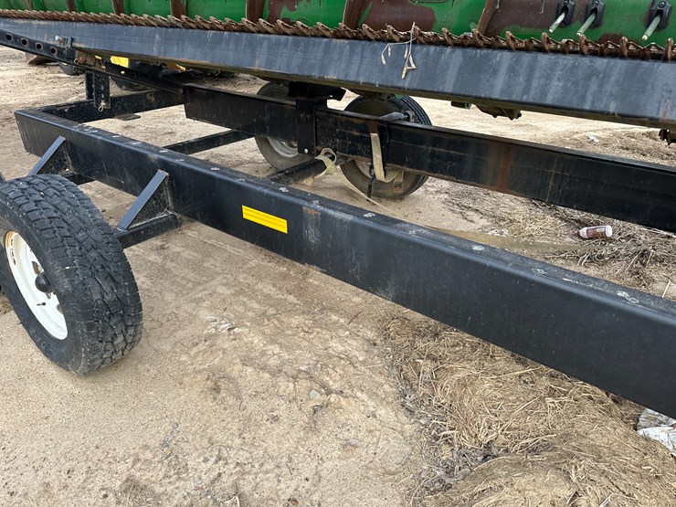 #38427-•-head-hauler-dl37-37'-header-wagon-image-14