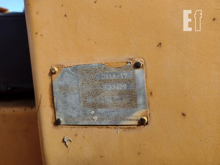 komatsu-d31a-17-image-5