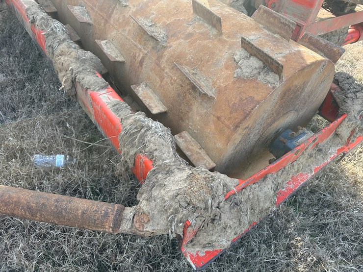 #38454-•-fair-oaks-32'-stubble-roller-image-25