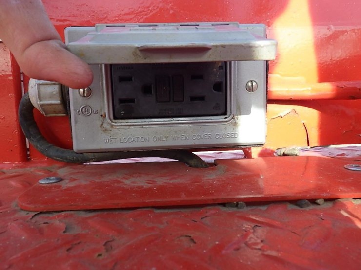 skyjack-sj6832rt-image-23