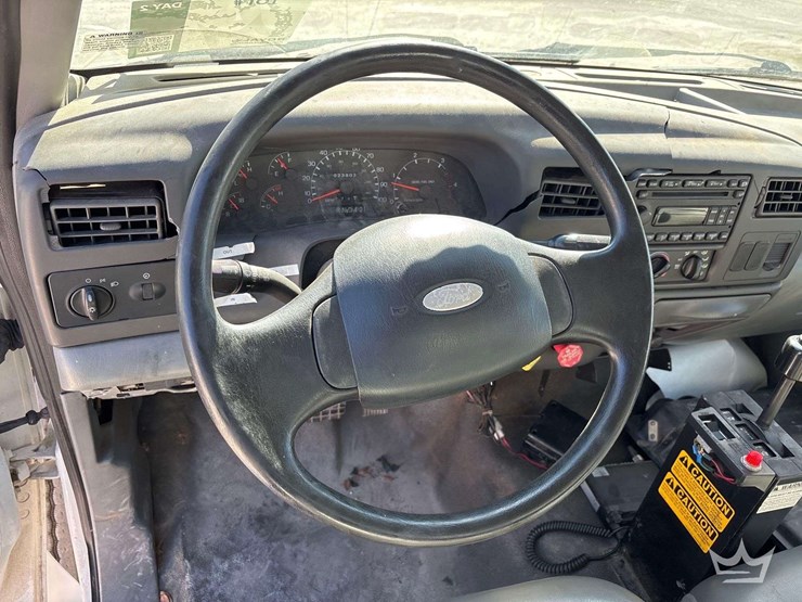 2006-ford-f650-image-21