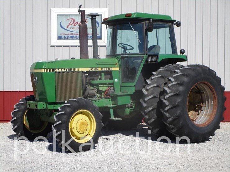 1981-john-deere-4440-image-3