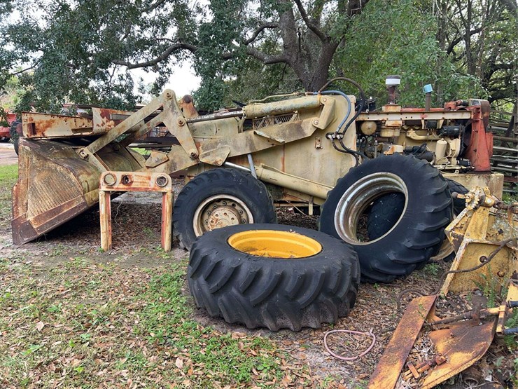 allis-chalmers-diesel-wheel-loader-image-2