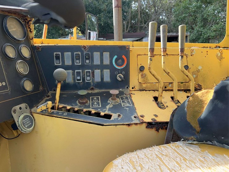 caterpillar-613c-image-22