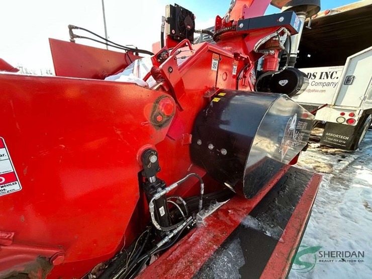 2021-eeger-beever-2131-chipper-850-hours-image-14