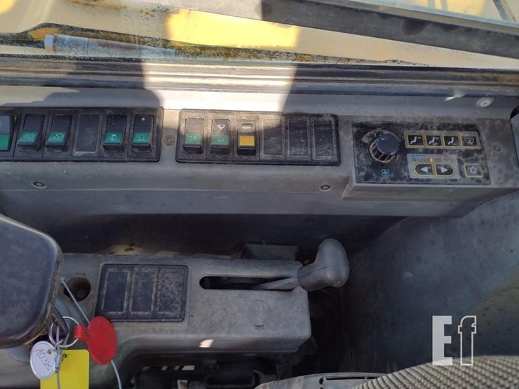 2006-volvo-ecr88-image-9