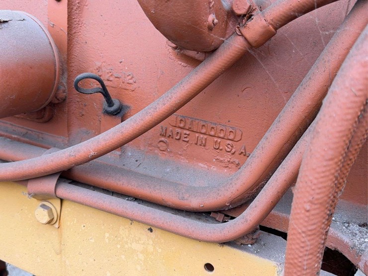 minneapolis-moline-g706-image-34