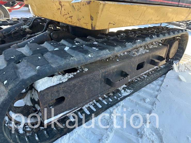 caterpillar-e70b-image-5