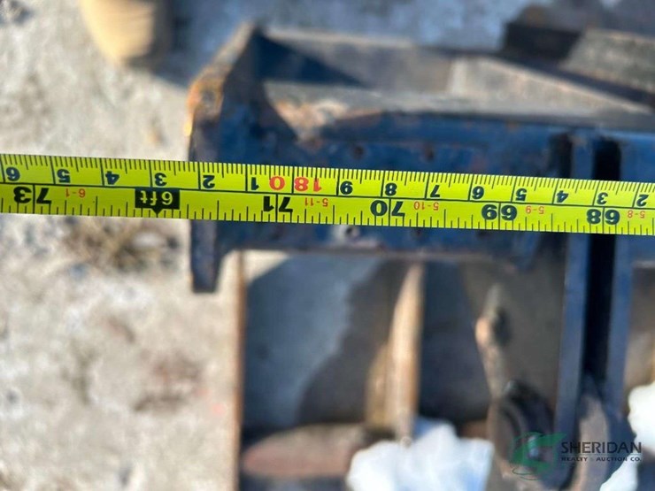 skid-steer-grapple-bucket-image-8