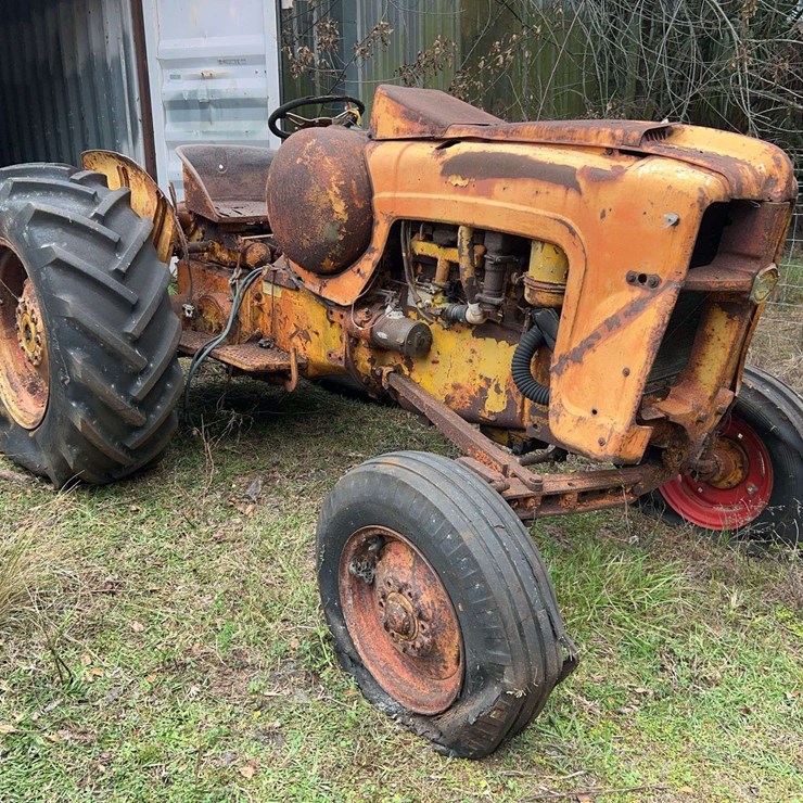 MINNEAPOLIS MOLINE 445