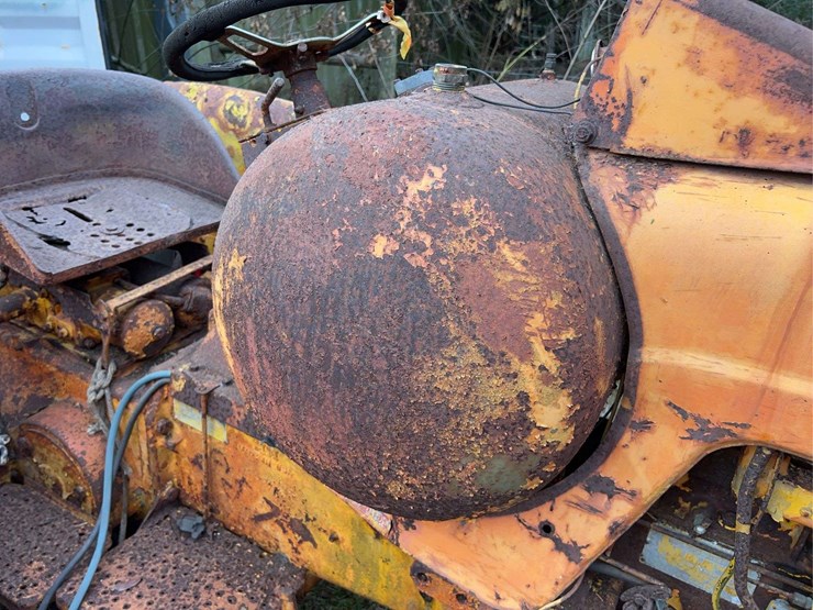 minneapolis-moline-445-image-36