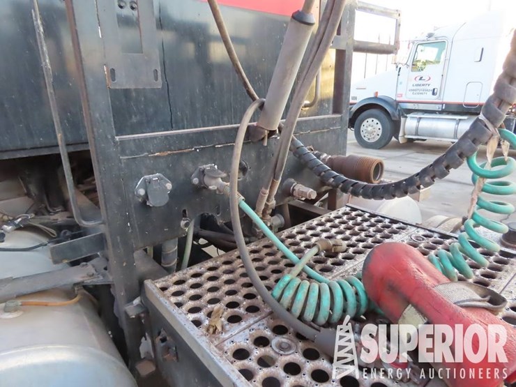 2015-western-star-4900-image-5