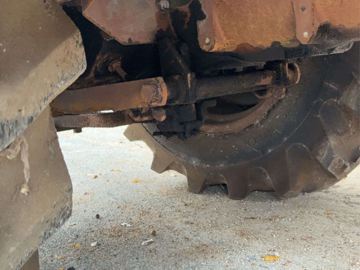 minneapolis-moline-lp-orchard-image-34