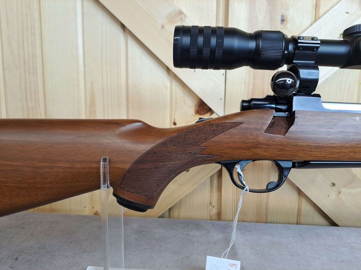 ruger-model-77-.250-3000-savage-bolt-rifle-image-10