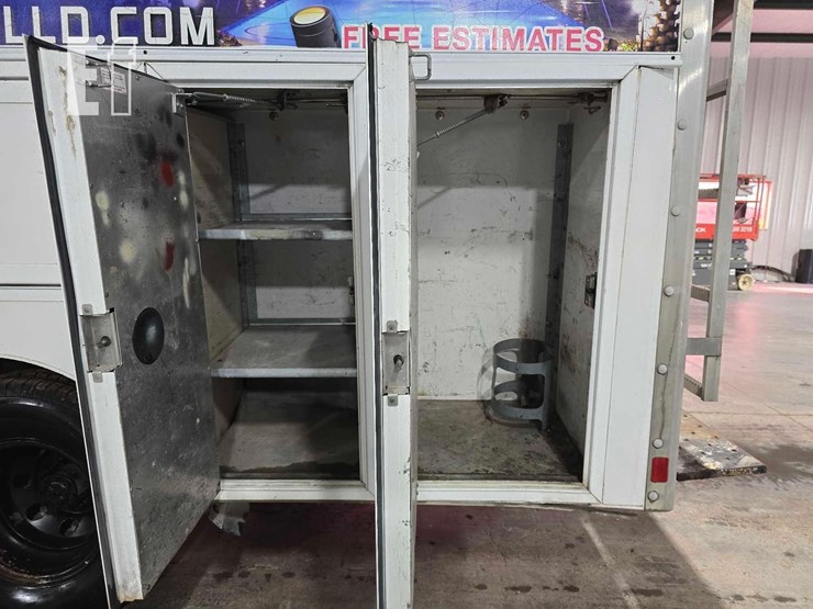 2006-ford-e350-sd-image-18