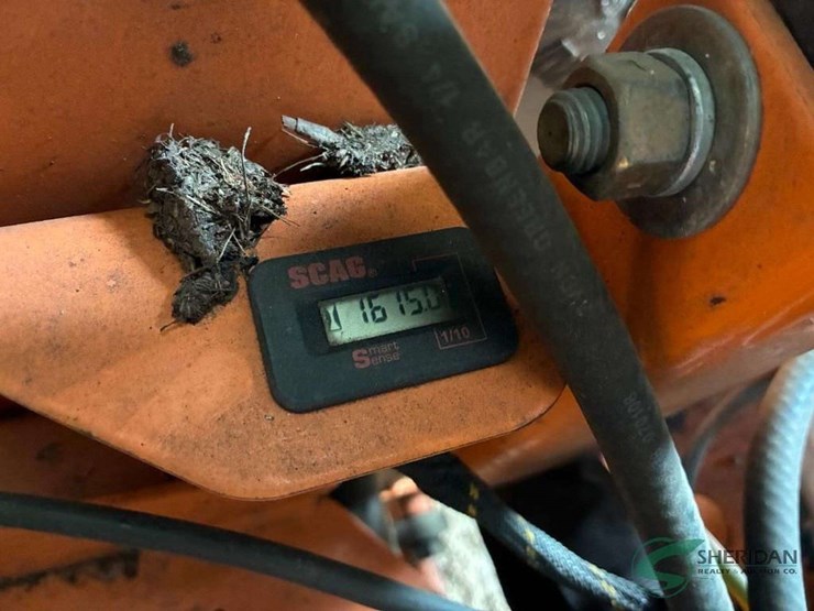 scag-tiger-cat-52"-mowing-deck-showing-1615-hours-image-13